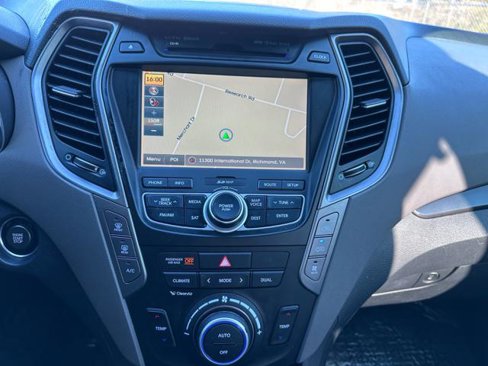 Used 2016 Hyundai Santa Fe Limited w/ Option Group 04 image 26
