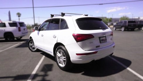 Used 2017 Audi Q5 2.0T Premium image 3