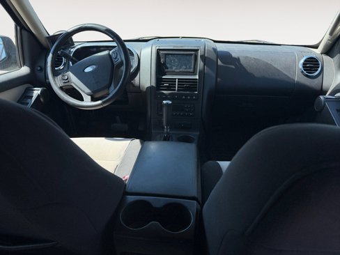 Used 2007 Ford Explorer Sport Trac Limited image 10