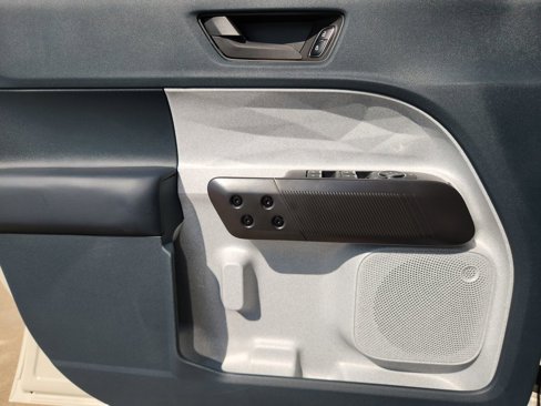 New 2025 Ford Maverick XLT image 15