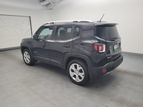 Used 2016 Jeep Renegade Limited image 3