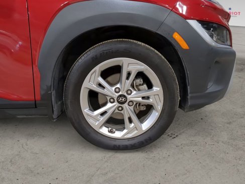 Used 2022 Hyundai Kona SEL image 17