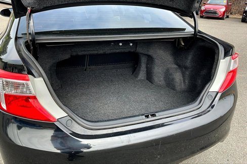 Used 2012 Toyota Camry SE image 24