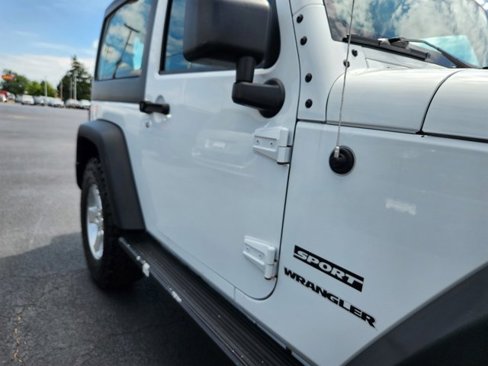 Used 2016 Jeep Wrangler Sport w/ Quick Order Package 24S image 35