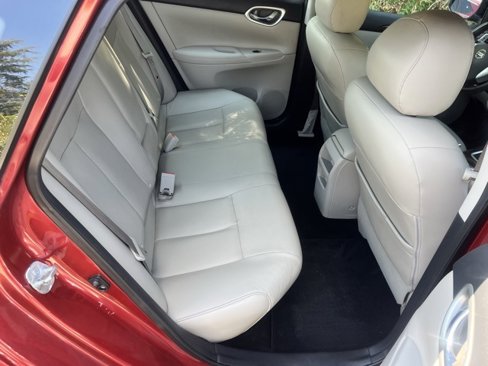 Used 2015 Nissan Sentra SL image 13