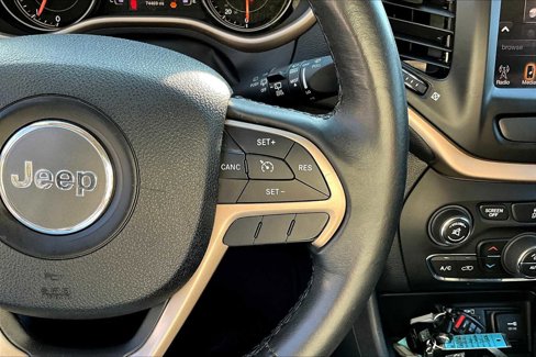 Used 2016 Jeep Cherokee 75th Anniversary image 23