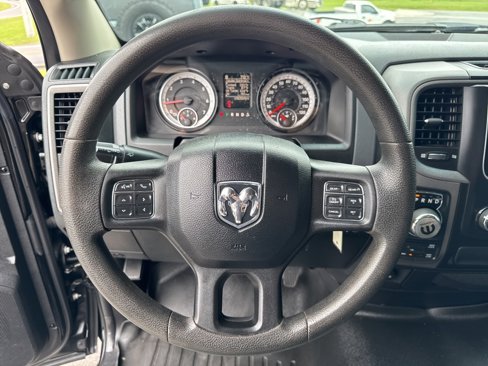 Used 2015 RAM 1500 Express w/ Black Ram 1500 Express Group image 38