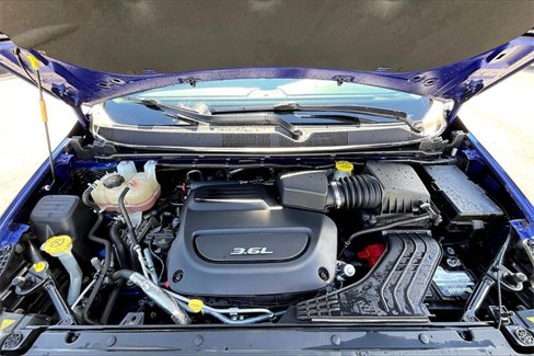 Used 2019 Chrysler Pacifica Limited image 10
