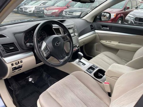 Used 2013 Subaru Outback 2.5i Premium w/ All-Weather Pkg image 14