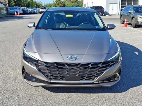 Used 2021 Hyundai Elantra Limited w/ Cargo Package image 2