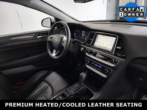 Used 2019 Hyundai Sonata Limited w/ Ultimate Package 04 image 4