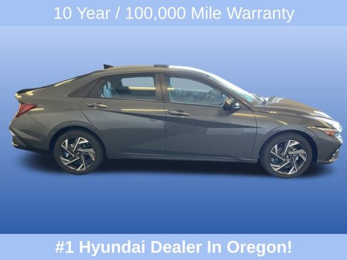 New 2025 Hyundai Elantra Sport image 7