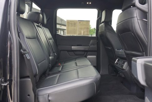 Used 2024 Ford F150 Lariat image 29