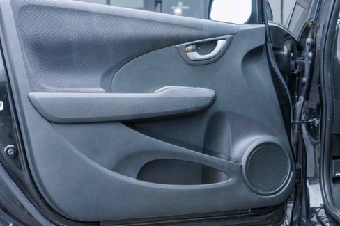Used 2010 Honda Fit Sport image 12
