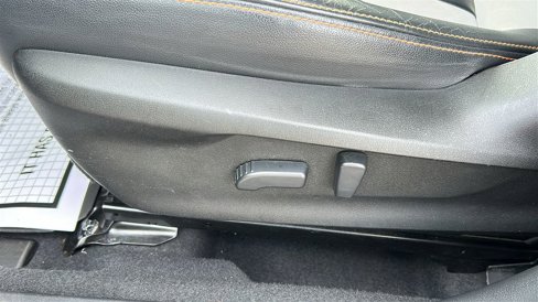 Used 2019 Subaru Crosstrek 2.0i Limited w/ Moonroof Package w/Navigation image 11