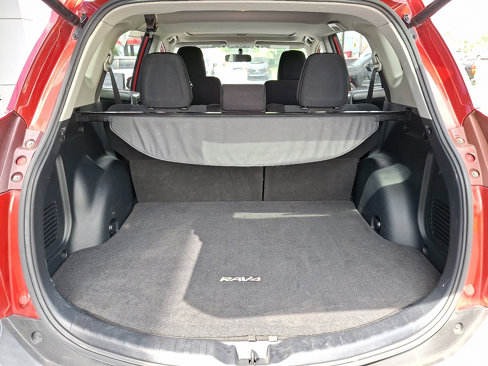 Used 2015 Toyota RAV4 XLE image 29