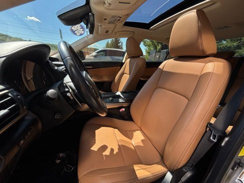 Used 2018 Lexus IS 300 AWD w/ Comfort Package image 14