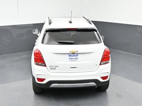 Used 2017 Chevrolet Trax LT w/ Sun & Sound Package image 25