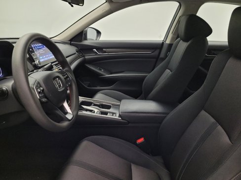 Used 2018 Honda Accord EX image 17