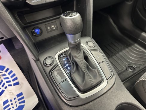 Used 2019 Hyundai Kona SE image 25