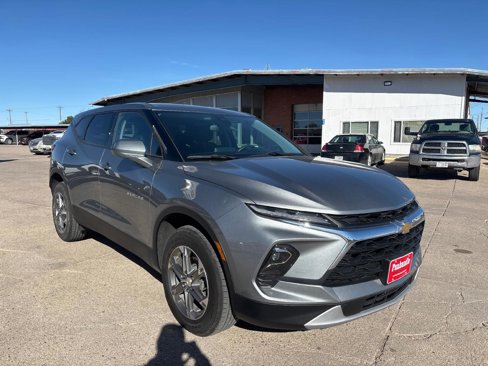 Used 2023 Chevrolet Blazer LT w/ Driver Confidence Package image 12