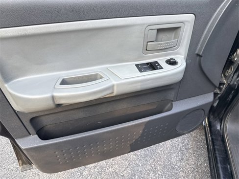 Used 2008 Dodge Dakota SXT w/ Extra Security Group image 8