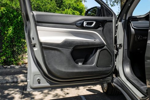 Used 2022 Jeep Compass Limited image 52