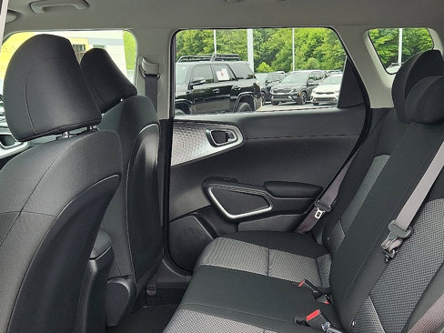 New 2025 Kia Soul LX image 7