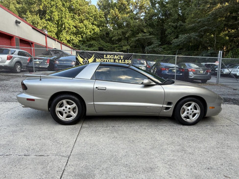Used 2000 Pontiac Firebird Formula w/ Opt Pkg image 3