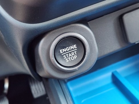 New 2025 Ford Maverick XLT image 17