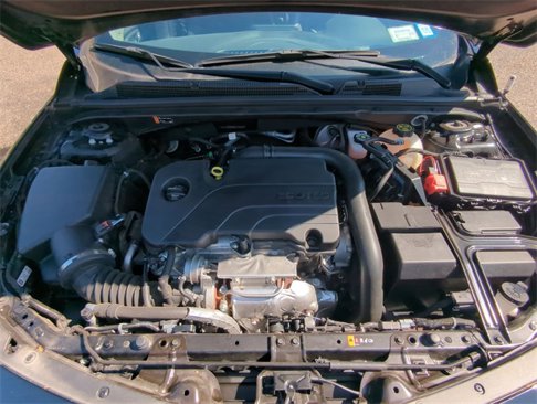 Certified 2022 Chevrolet Malibu LT w/ Leather Package image 30
