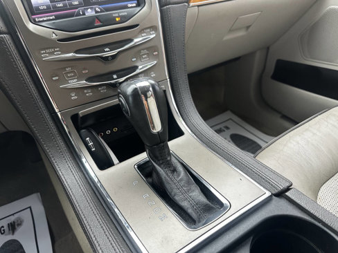 Used 2012 Lincoln MKX AWD image 33