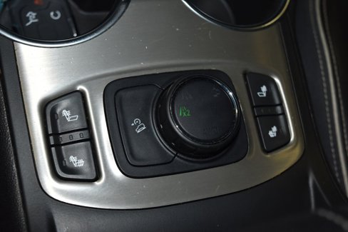 Used 2018 GMC Terrain Denali w/ LPO, 'HIT The Road' Package image 18