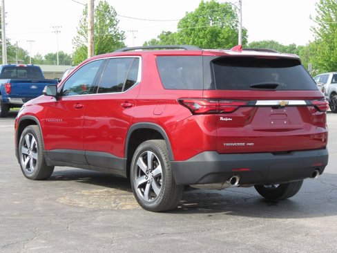 Used 2022 Chevrolet Traverse LT w/ LT Premium Package image 8
