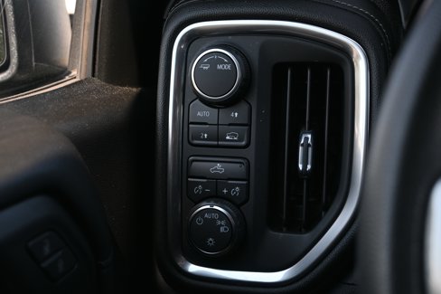 Used 2020 Chevrolet Silverado 1500 LT w/ Trailering Package image 24