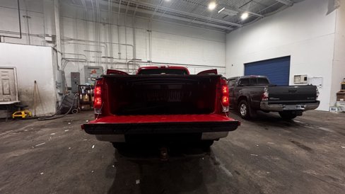 Used 2008 GMC Sierra 1500 SLE w/ Z71 Off-Road Package image 22