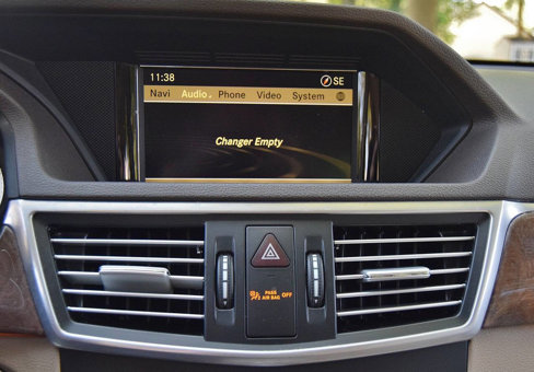 Used 2012 Mercedes-Benz E 350 4MATIC Sedan image 34