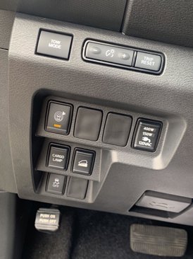 Used 2024 Nissan Frontier SV w/ SV Convenience Package image 16
