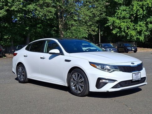 Used 2019 Kia Optima LX w/ LX Premium Package image 2