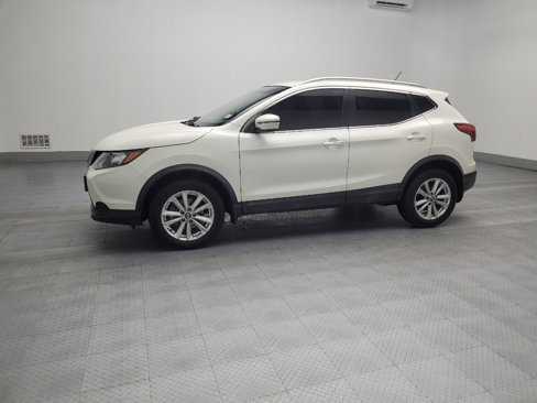 Used 2019 Nissan Rogue Sport SV image 2