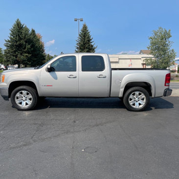 Used 2008 GMC Sierra 1500 SLT image 2