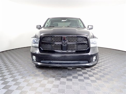 Used 2014 RAM 1500 Express w/ Black Ram 1500 Express Group image 3