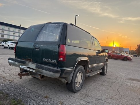 Used 1998 Chevrolet Tahoe 4WD 2-Door w/ Preferred Equipment Group 2 image 19
