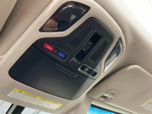 Used 2020 Subaru Outback Limited image 22