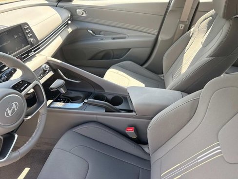 New 2025 Hyundai Elantra Sport image 22