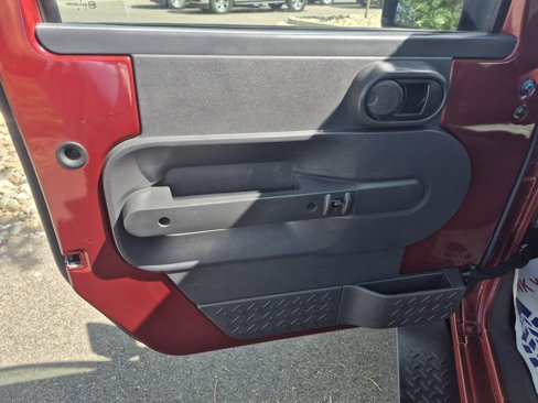 Used 2007 Jeep Wrangler Sahara w/ Dual Top Group image 20