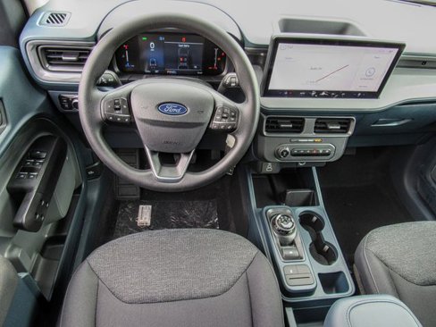New 2025 Ford Maverick XL image 12