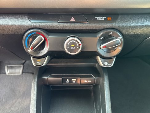 Used 2019 Kia Rio S image 35