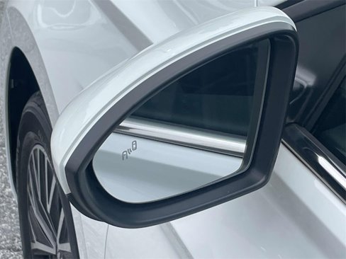 Certified 2021 Volkswagen Jetta SE w/ SE Cold Weather Package image 17