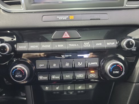 Certified 2017 Kia Sportage SX image 32